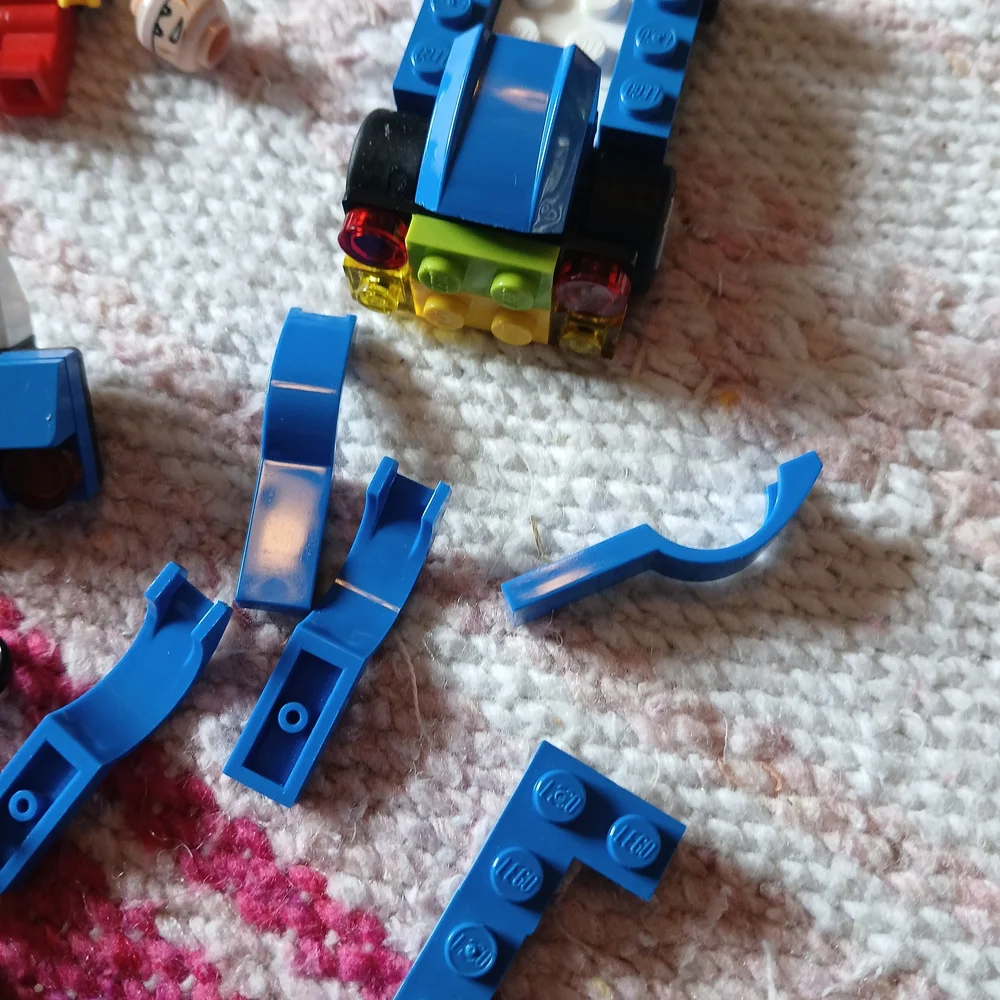 LEGO MIXED‎ INCOMPLETE/RANDOM PIECES/ADD ONS